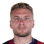 C. Immobile photo