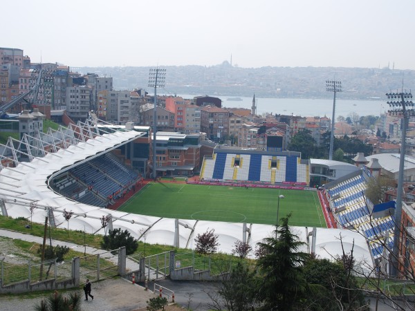 Recep Tayyip Erdoğan Stadyumu stadium image