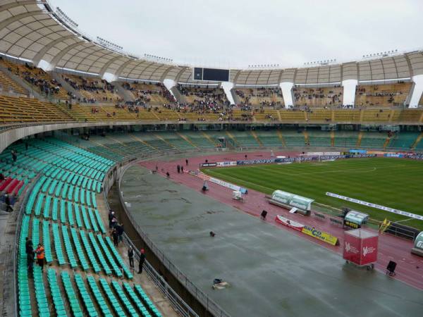 Stadio Comunale San Nicola stadium image