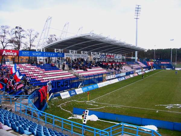 Stadion Amiki Wronki stadium image