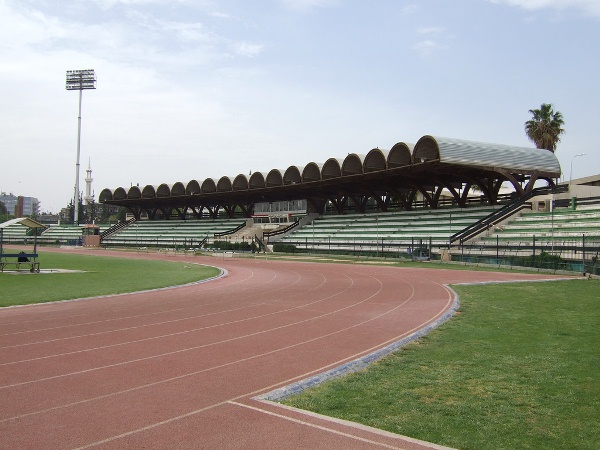 ÆESTOLT Banen Kunstgress stadium image