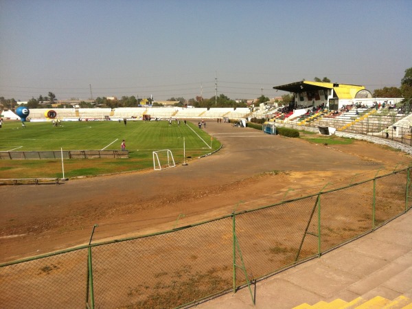 Estadio Municipal de La Cisterna stadium image