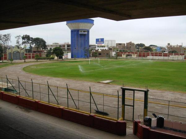 Estadio José Picasso Peratta stadium image