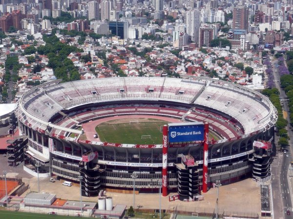 Estadio Monumental Antonio Vespucio Liberti stadium image