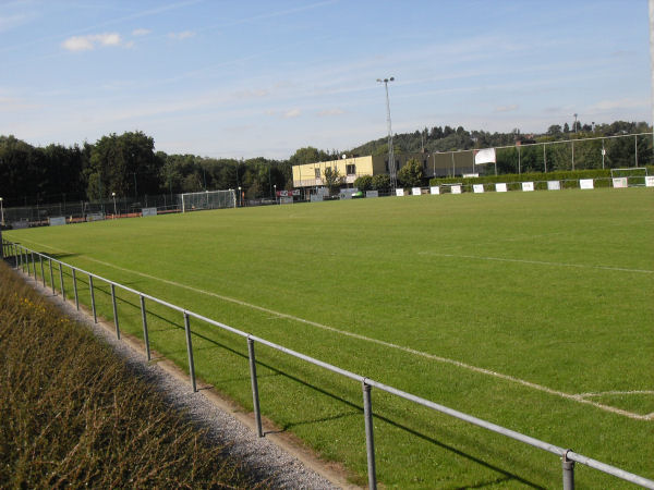 Terrain 2 Champs Ha stadium image