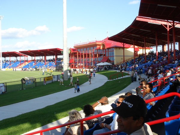 Central Broward Regional Park stadium image