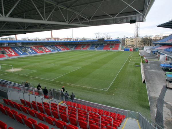 Doosan Aréna stadium image