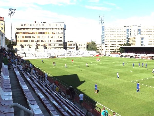 eFotbal aréna stadium image