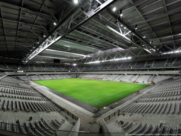 Decathlon Arena - Stade Pierre-Mauroy stadium image