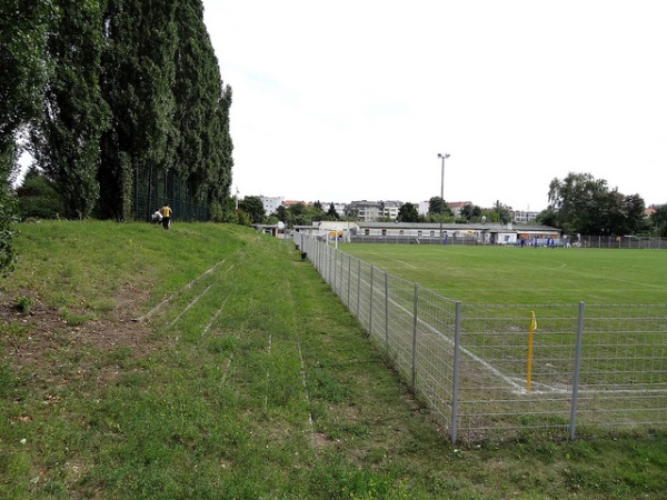 Wackerplatz stadium image
