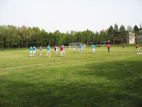 Stadion Sportkompleks Abdysh-Ata stadium image