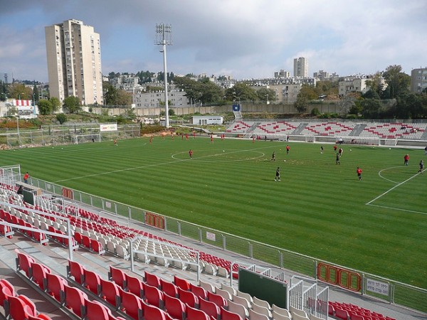 Green Stadium stadium image